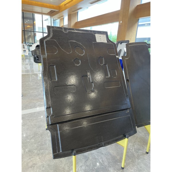 備胎蓋板模具 備胎蓋板模具